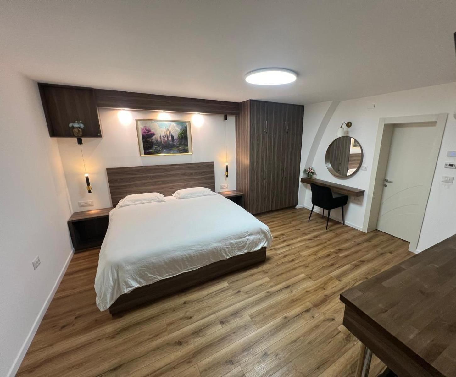 Johny'S Boutique Apartment Haifa Luaran gambar