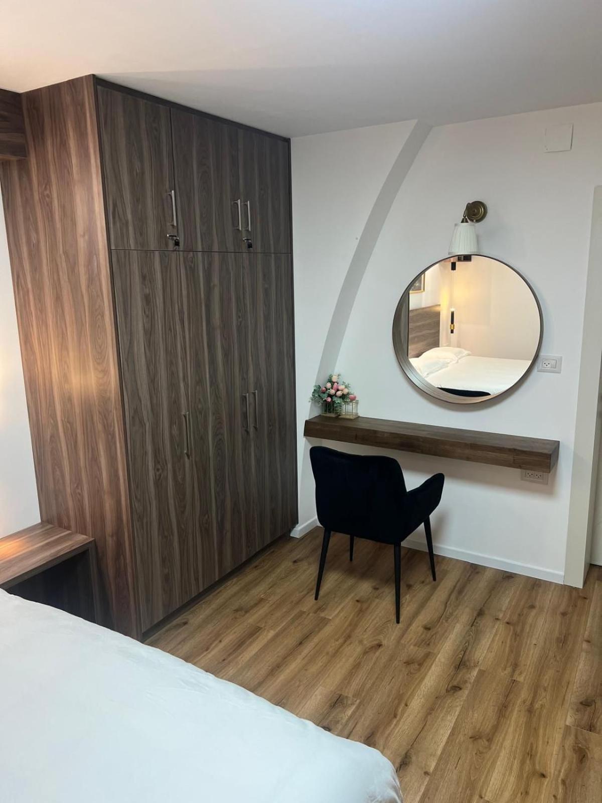 Johny'S Boutique Apartment Haifa Luaran gambar